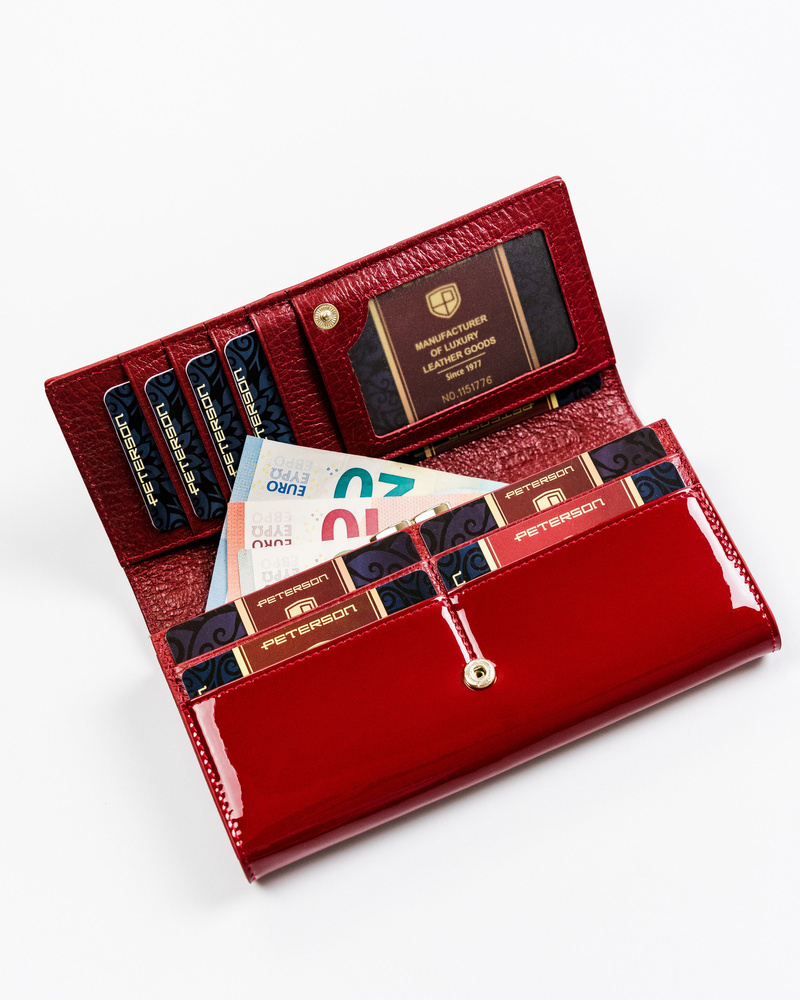 Elegancki portfel damski z wężowym wzorem - Peterson - obrazek 5