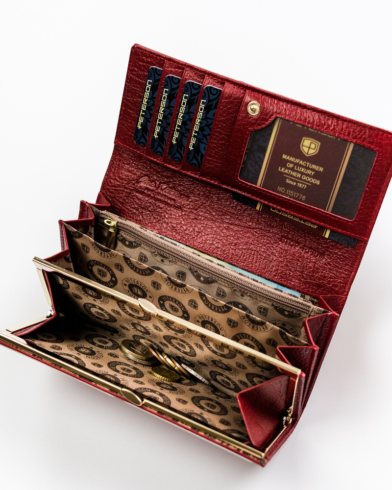 Elegancki portfel damski z wężowym wzorem - Peterson - obrazek 7