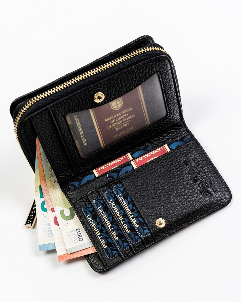 Pionowy, skórzany portfel z wężowym wzorem - Peterson - obrazek 6