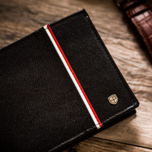 Skórzany portfel z patriotycznym akcentem - Peterson