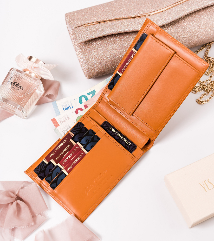 Minimalistyczny portfel ze skóry naturalnej - Peterson - obrazek 5