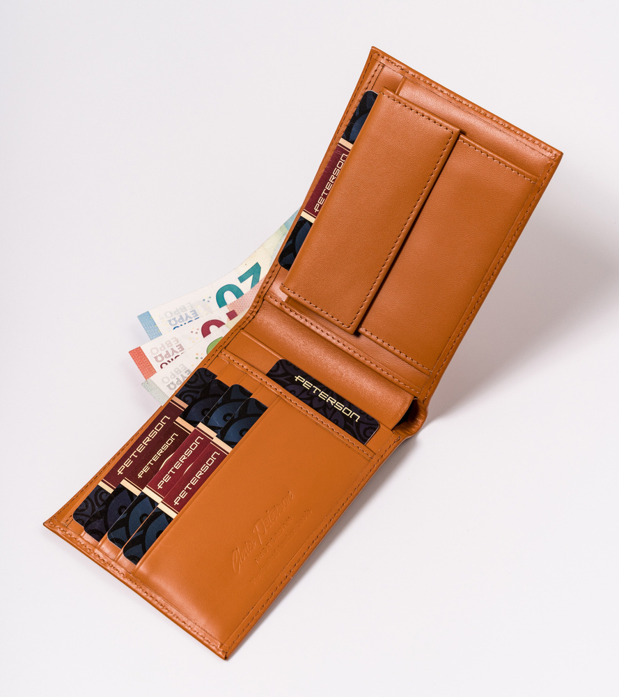 Minimalistyczny portfel ze skóry naturalnej - Peterson - obrazek 6