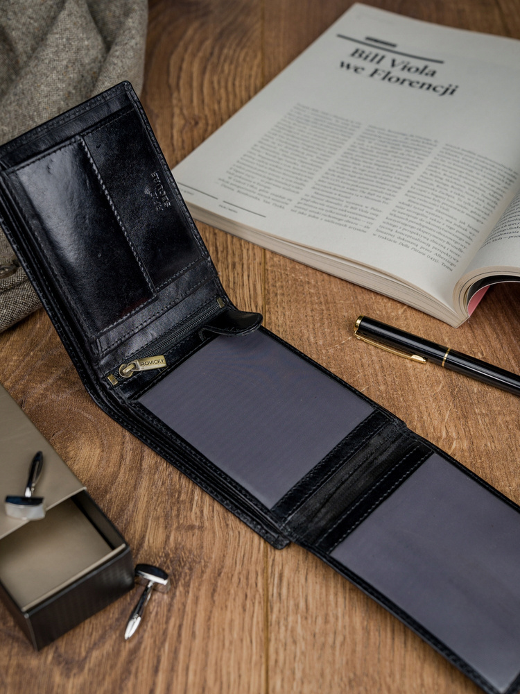 Skórzany portfel męski z systemem RFID - Rovicky - obrazek 6