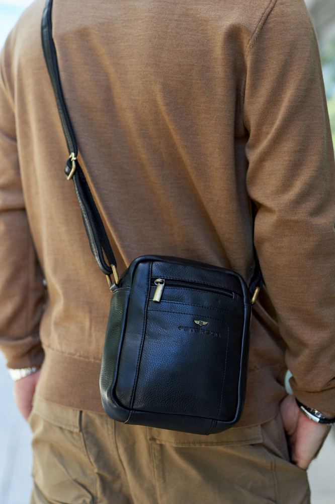 Skórzana torba męska na ramię — Peterson - obrazek 10