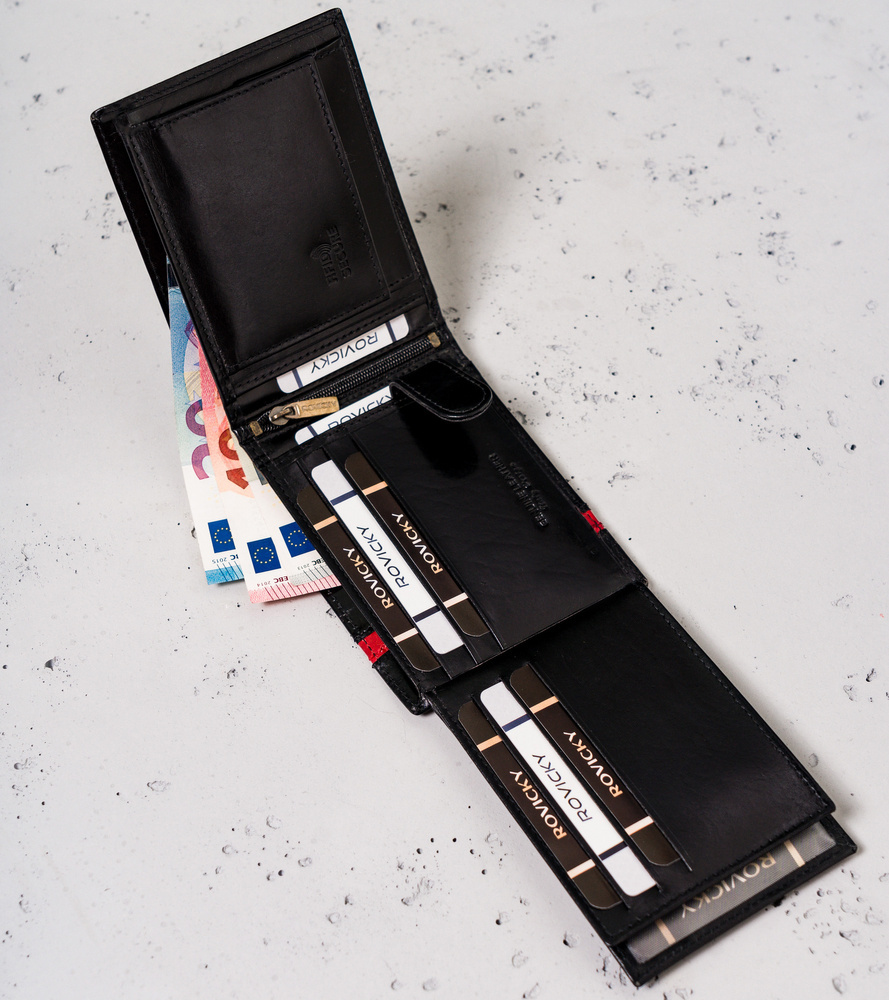 Skórzany portfel męski z ochroną RFID Protect — Rovicky - obrazek 9