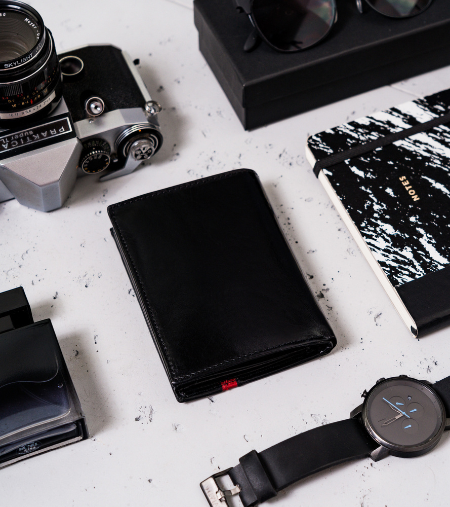 Stylowy portfel męski z bydlęcej skóry naturalnej — Rovicky - obrazek 4