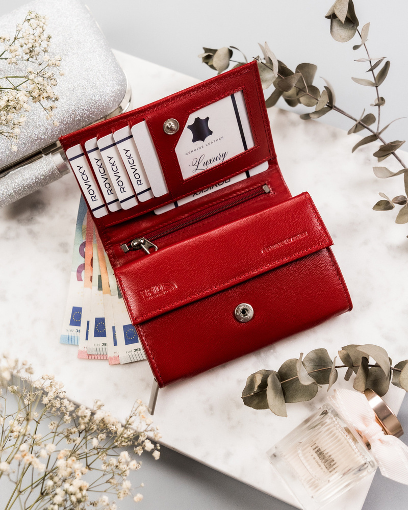 Skórzany kompaktowy portfel damski - Rovicky - obrazek 5