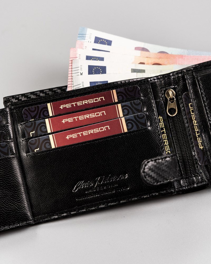 Poziomy, skórzany portfel męski CARBON - Peterson - obrazek 7