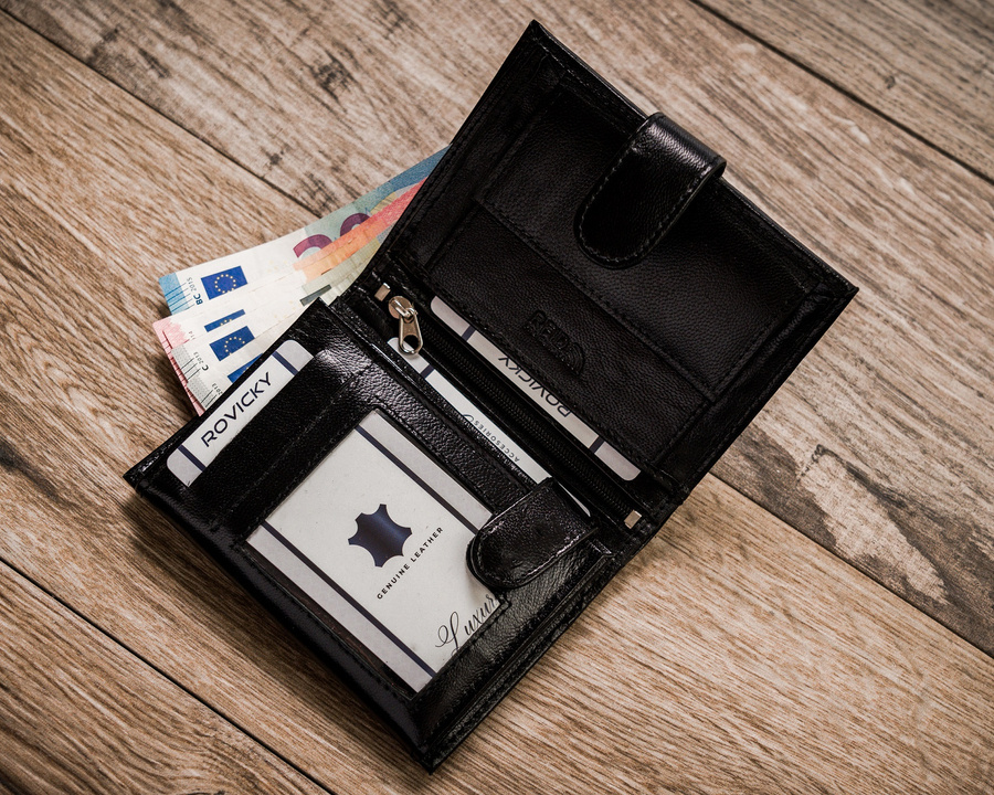Klasyczny portfel męski na karty - Rovicky - obrazek 6