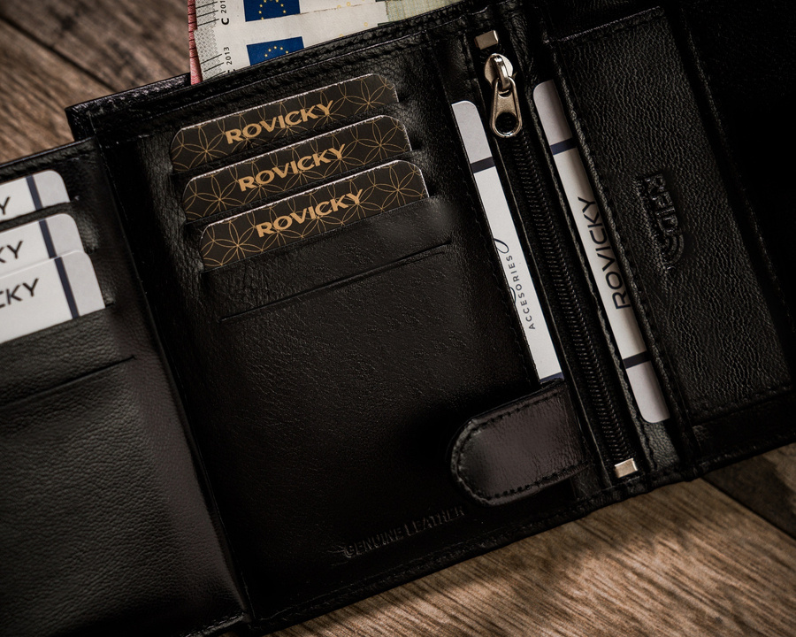 Klasyczny portfel męski na karty - Rovicky - obrazek 9