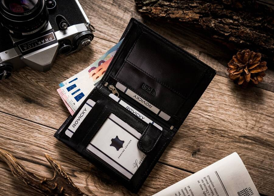 Klasyczny portfel męski na karty - Rovicky - obrazek 5