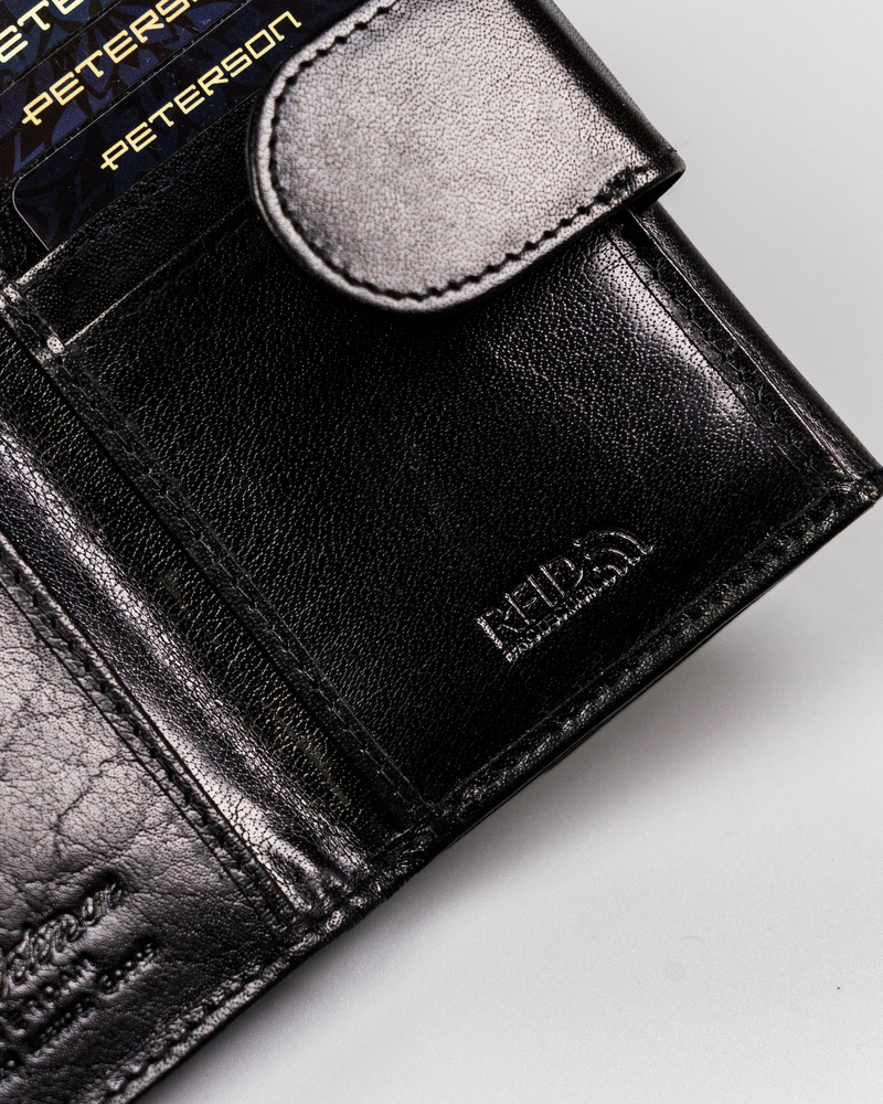 Skórzany, średni portfel damski na zatrzask - Peterson - obrazek 10