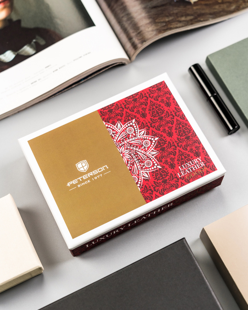 Skórzany, średni portfel damski na zatrzask - Peterson - obrazek 11