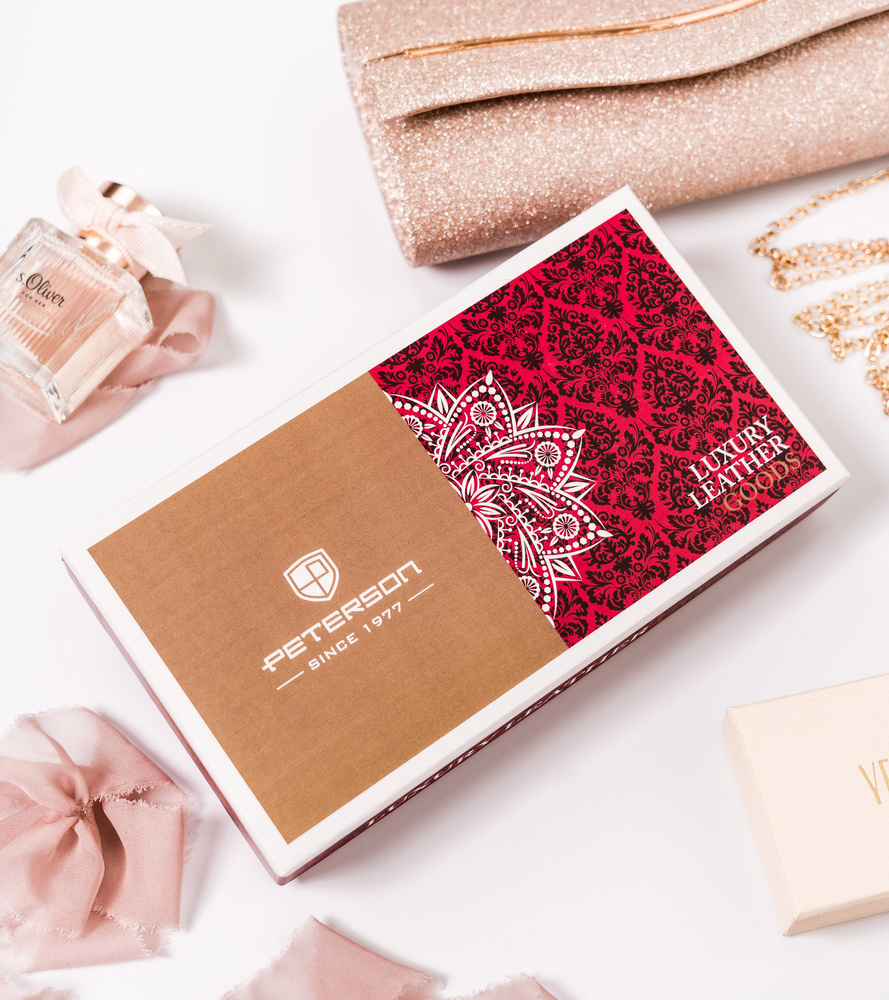 Skórzany portfel damski z zewnętrzną kieszenią - Peterson - obrazek 13