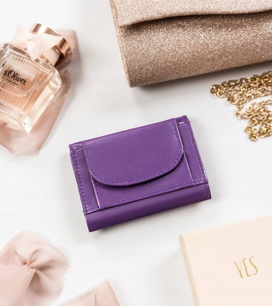 Mały, poziomy portfel damski na zatrzask - Peterson - obrazek 2