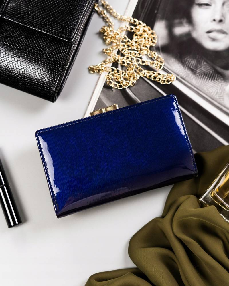 Skórzany portfel damski na bigiel i zatrzask - Rovicky - obrazek 4