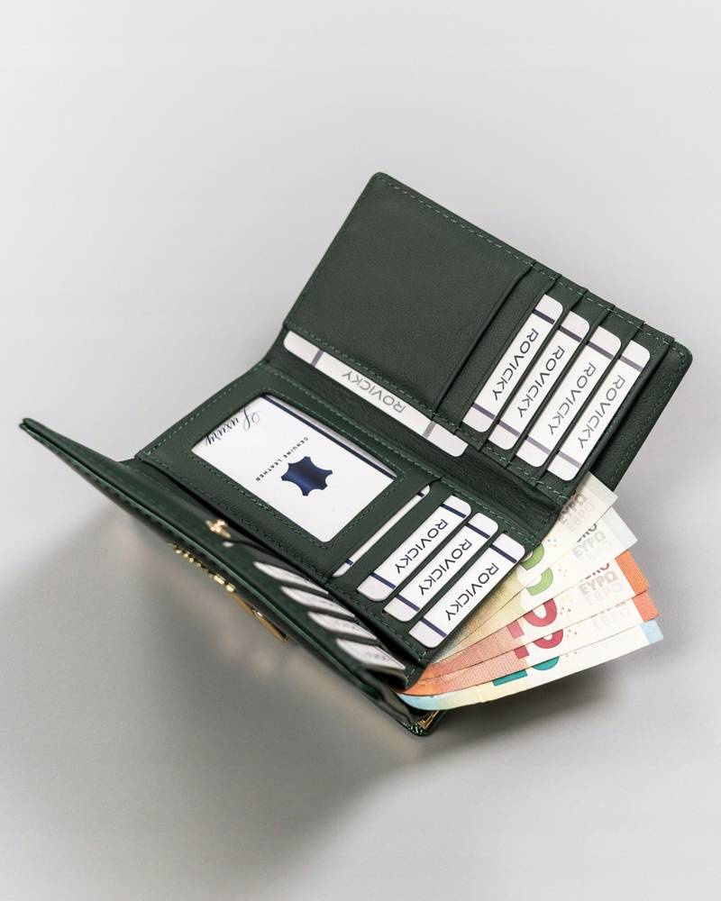 Skórzany portfel damski na bigiel i zatrzask - Rovicky - obrazek 5