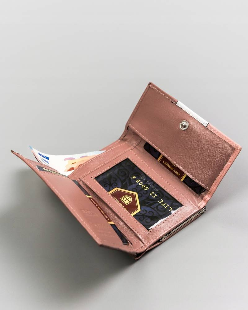 Mały, skórzany portfel damski z systemem RFID - Peterson - obrazek 5