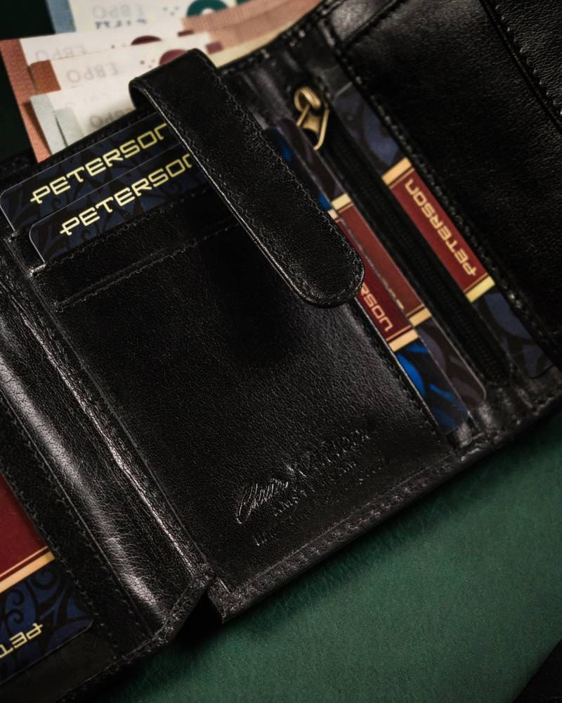 Portfel męski ze skóry naturalnej z łańcuchem - Peterson - obrazek 8