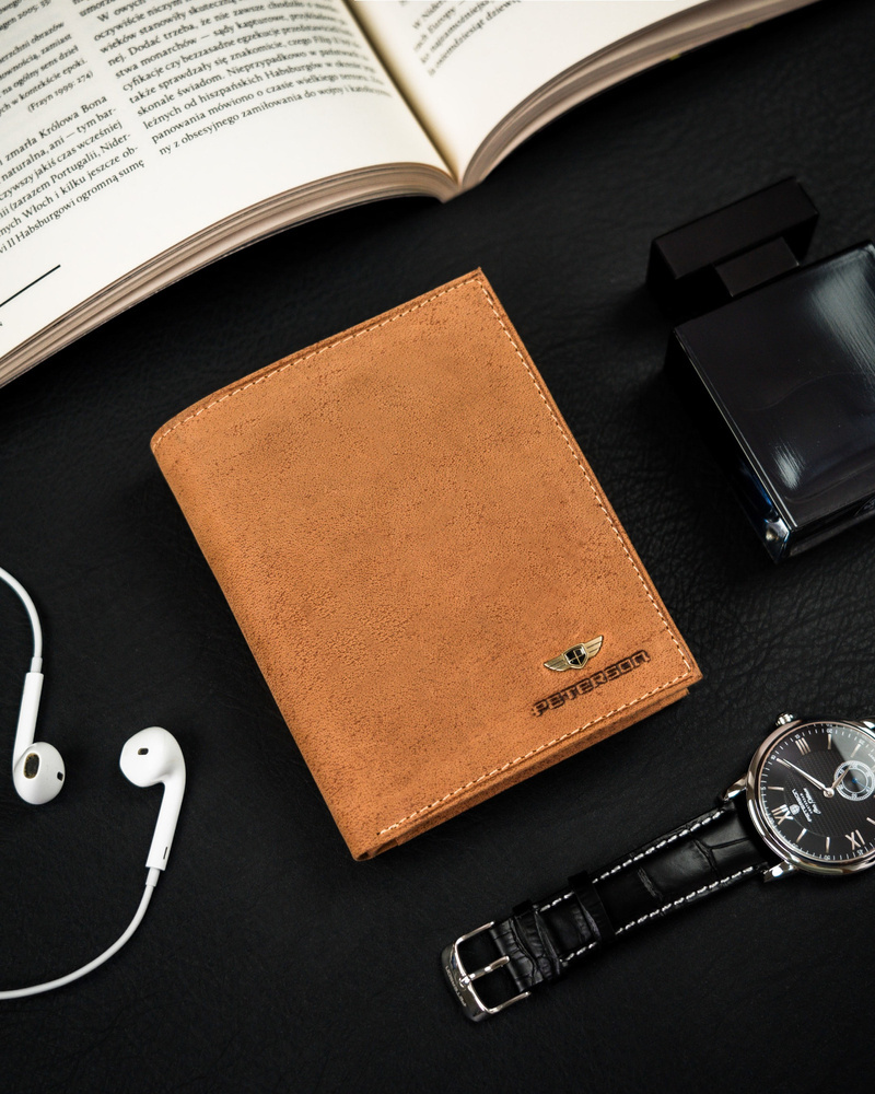 Skórzany portfel męski na karty - Peterson - obrazek 2