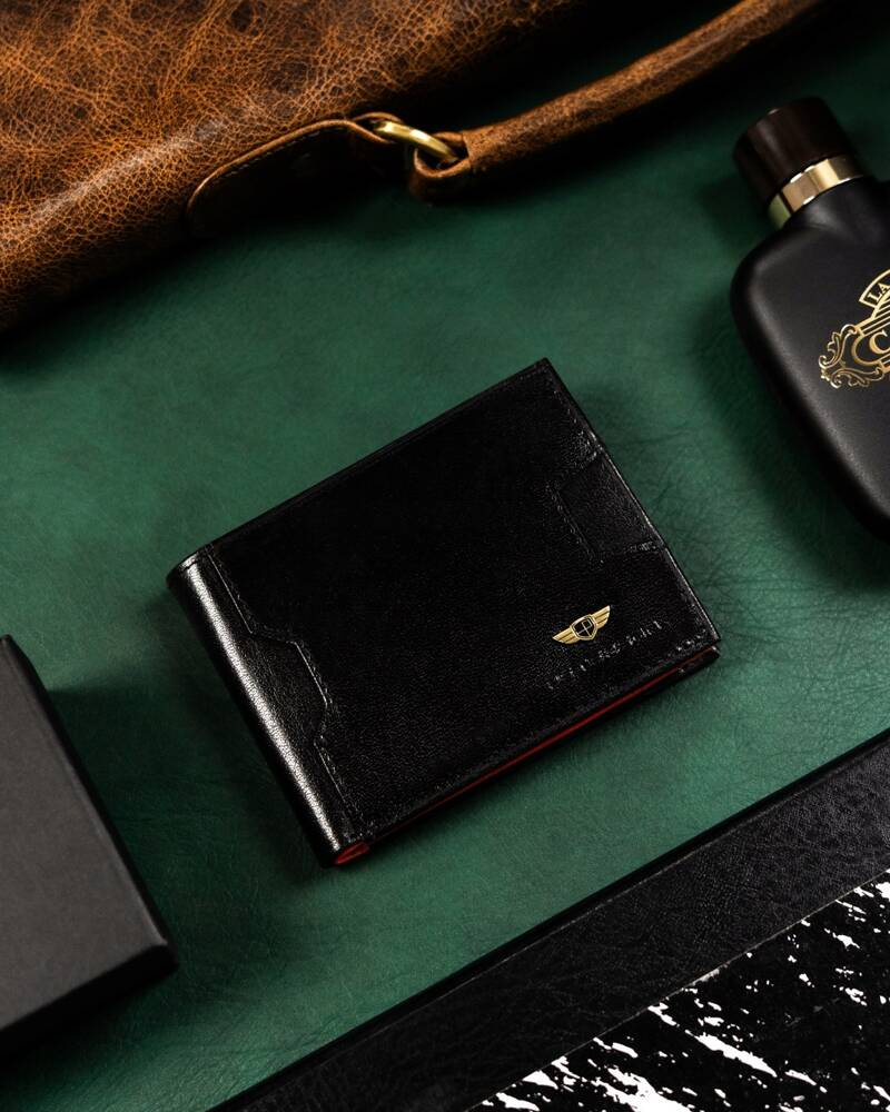 Niewielki, skórzany portfel męski z systemem RFID - Peterson - obrazek 3