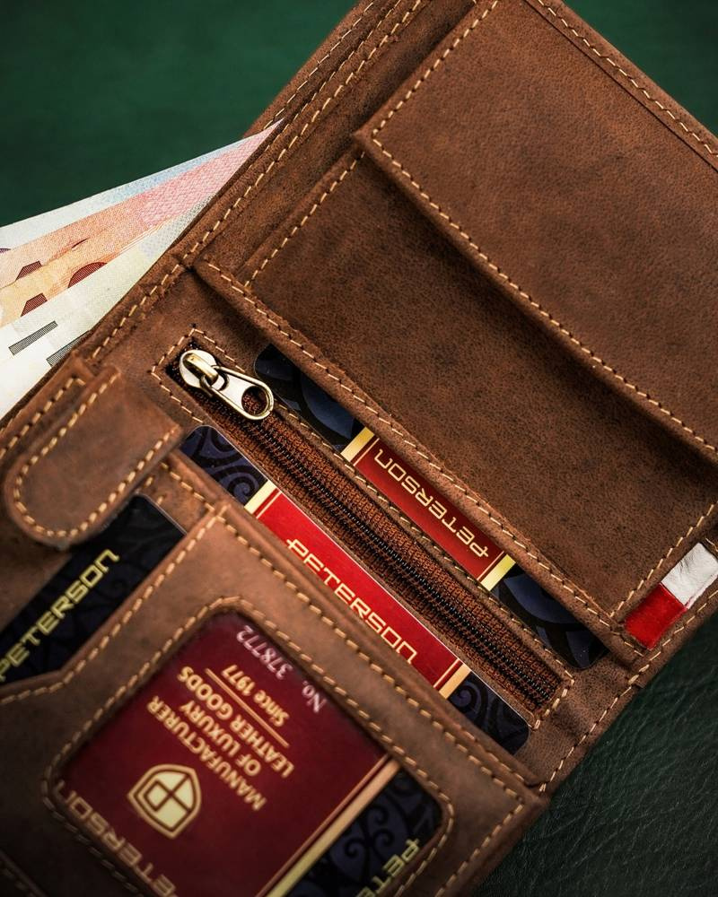 Duży, skórzany portfel męski z motywem patriotycznym - Peterson - obrazek 8