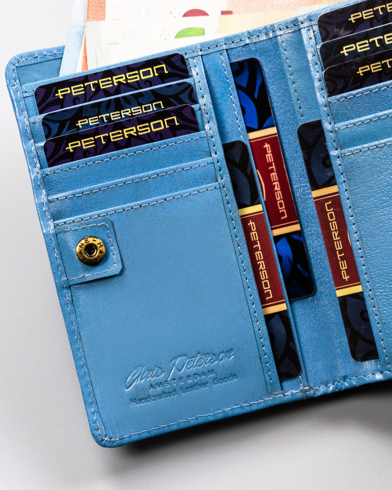 Duży, skórzany portfel damski z systemem RFID - Peterson - obrazek 5