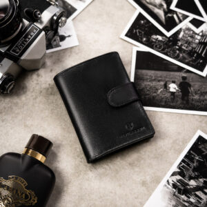 Zestaw prezentowy: pionowy, skórzany portfel męski i brelok - Peterson