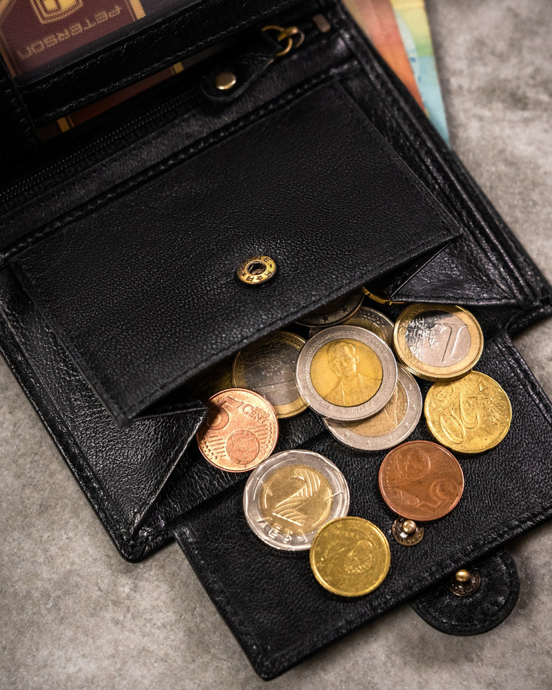 Zestaw prezentowy: elegancki, skórzany portfel męski i brelok - Peterson - obrazek 7