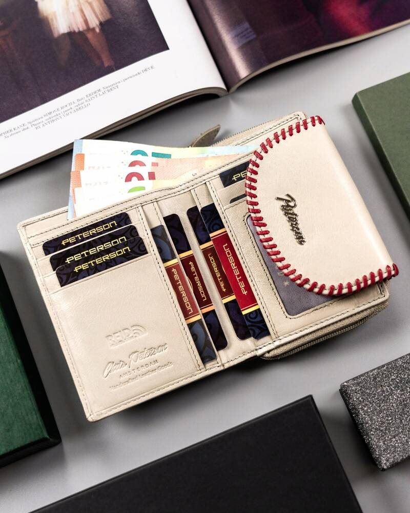Skórzany portfel damski na zatrzask i zamek - Peterson - obrazek 6