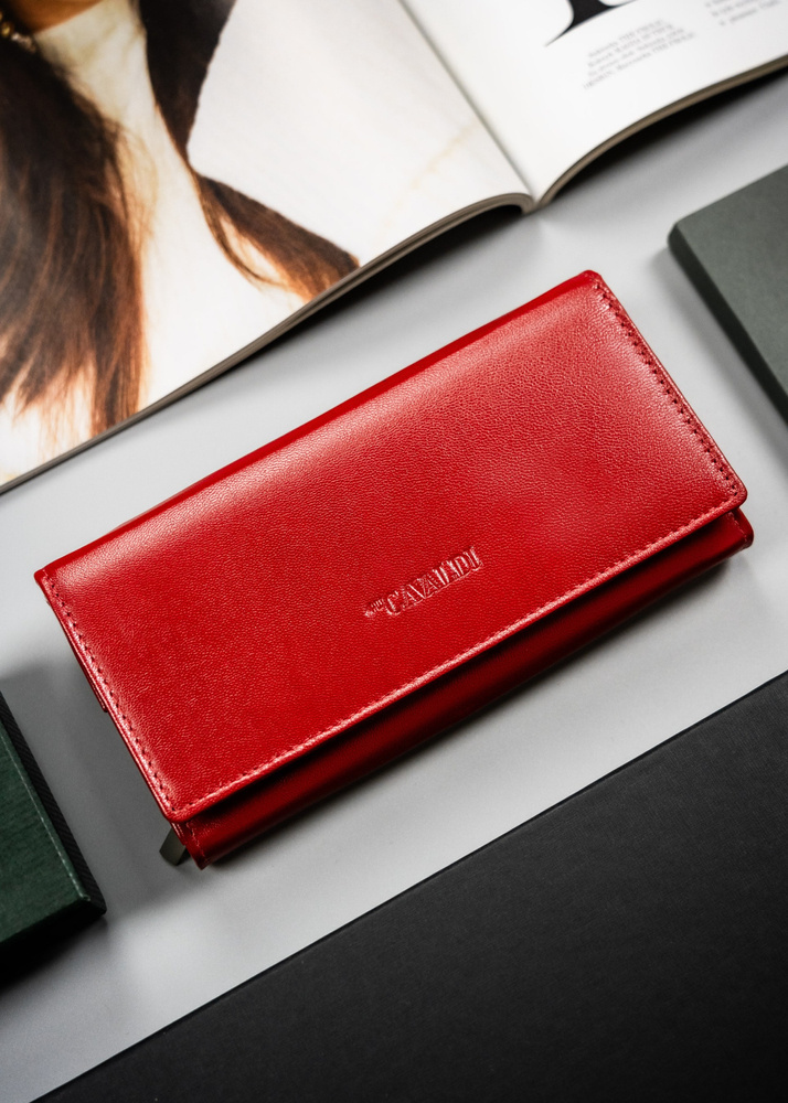 Skórzany portfel damski w orientacji poziomej na zatrzask - 4U Cavaldi - obrazek 2