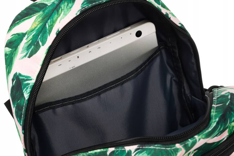 Mały, damski plecaczek miejski z poliestru - Peterson - obrazek 4