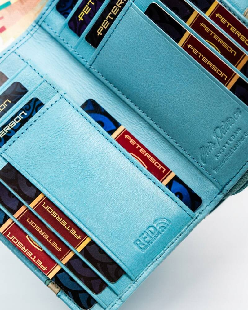 Elegancki skórzany portfel damski na zatrzask i suwak - Peterson - obrazek 7