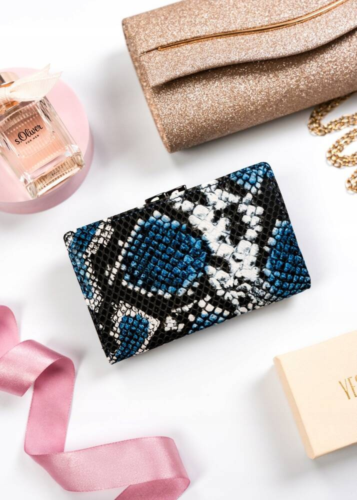 Portfel damski ze skóry naturalnej i ekologicznej o fakturze imitującej skórę węża - 4U Cavaldi - obrazek 4