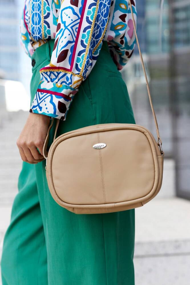 Mała, skórzana listonoszka damska - Rovicky - obrazek 8