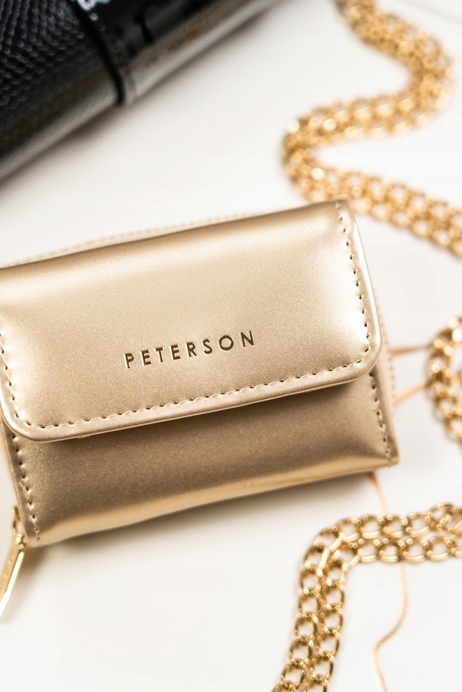 Elegancki portfel damski z lakierowanej skóry ekologicznej - Peterson - obrazek 3