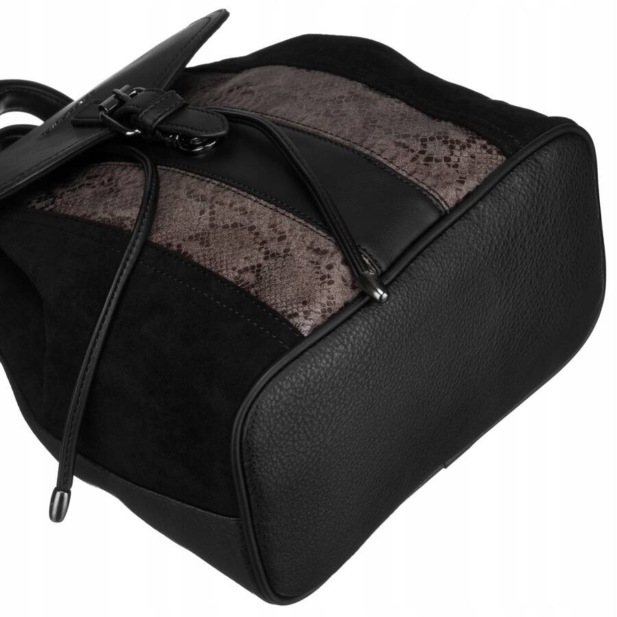 Plecak damski ze skóry ekologicznej z klapką - David Jones - obrazek 9