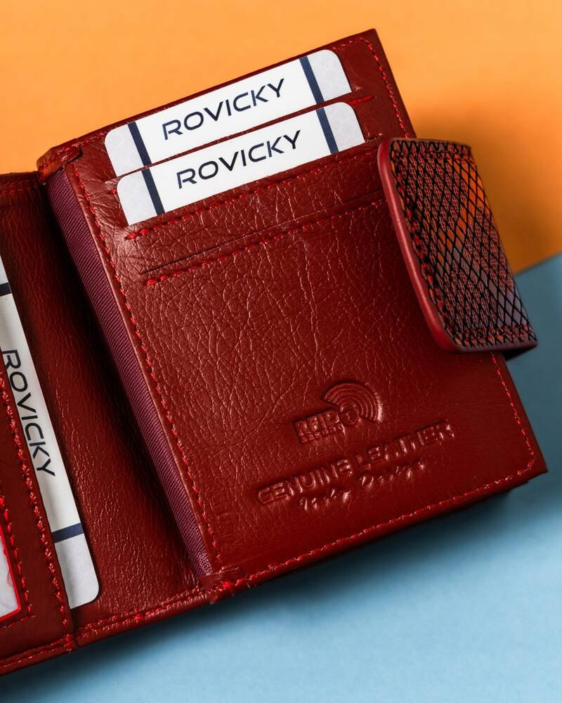 Mały, skórzany portfel damski na zatrzask i bigiel - Lorenti - obrazek 8