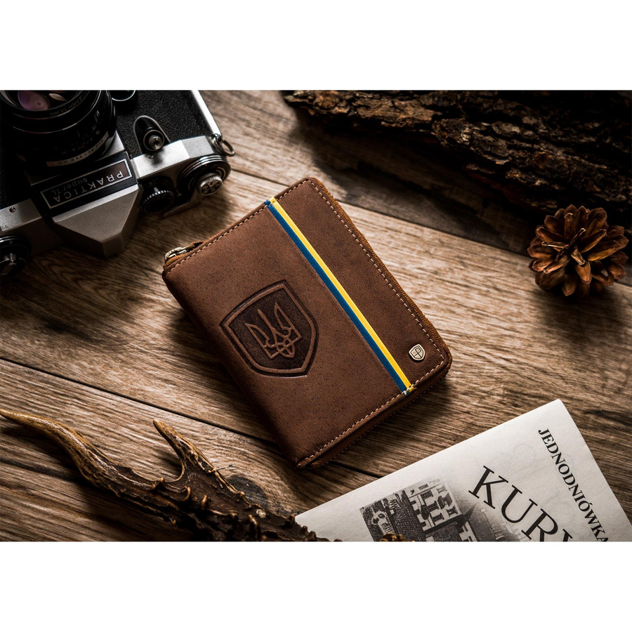 Skórzany portfel męski z godłem i barwami Ukrainy - Peterson - obrazek 2