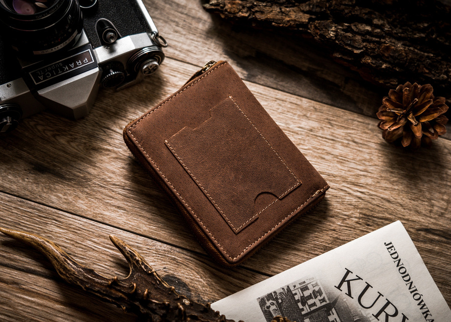 Skórzany portfel męski z godłem i barwami Ukrainy - Peterson - obrazek 4