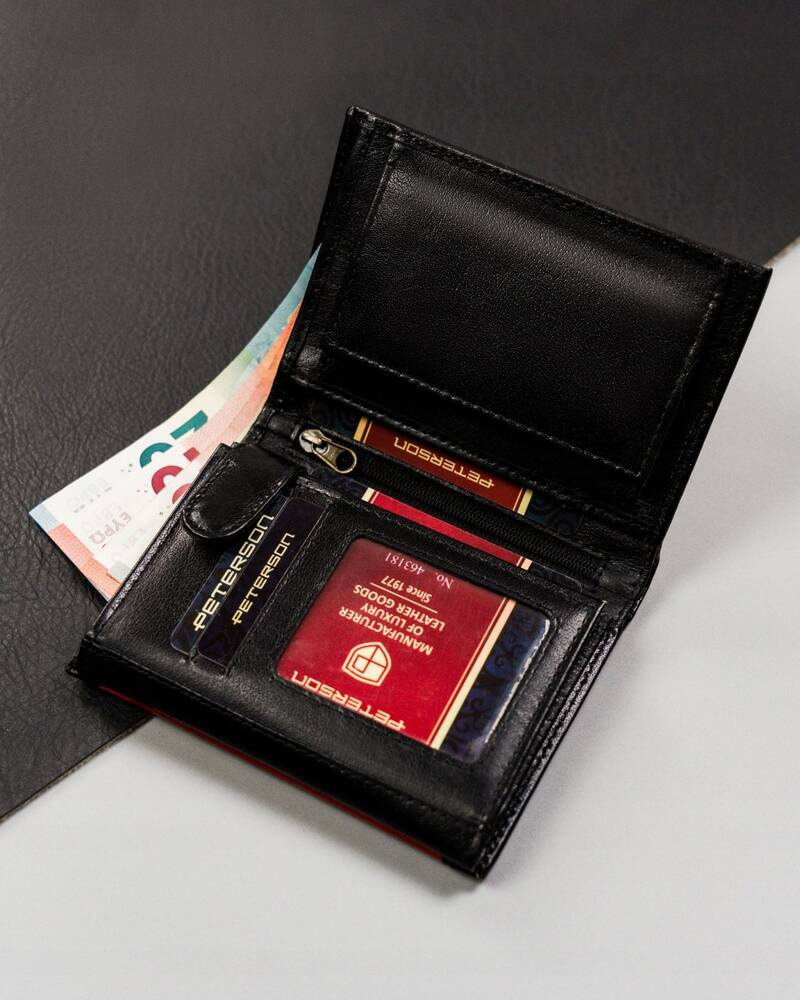 Klasyczny portfel męski bez zapięcia zewnętrznego - Peterson - obrazek 6