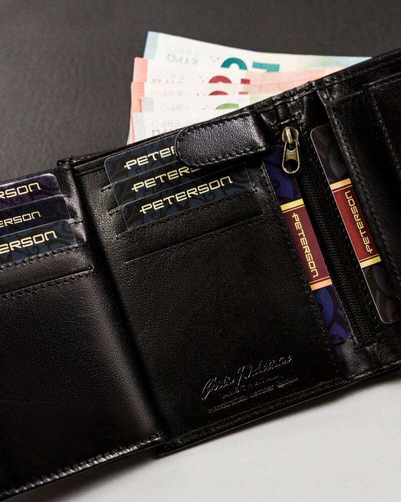 Klasyczny portfel męski bez zapięcia zewnętrznego - Peterson - obrazek 9