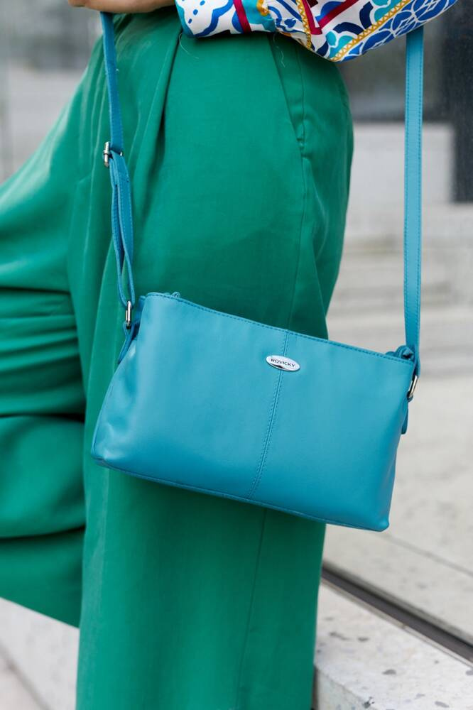 Mała, skórzana listonoszka damska - Rovicky - obrazek 8