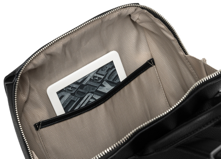 Stylowy plecak damski z klapką - Peterson - obrazek 4