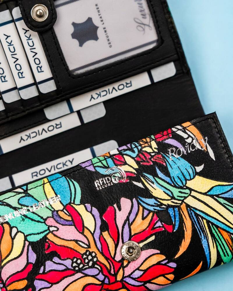 Damski portfel na zatrzask wykonany ze skóry naturalnej - Rovicky - obrazek 9