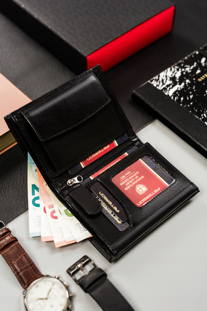 Mały portfel męski bez zapięcia wykonany ze skóry naturalnej - Peterson - obrazek 7