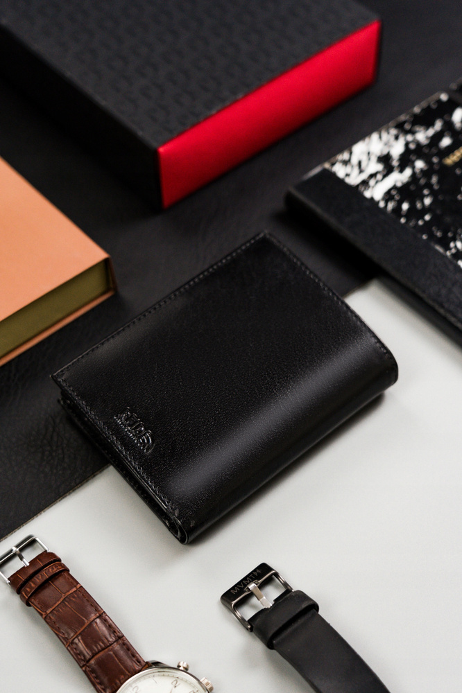 Mały portfel męski bez zapięcia wykonany ze skóry naturalnej - Peterson - obrazek 5