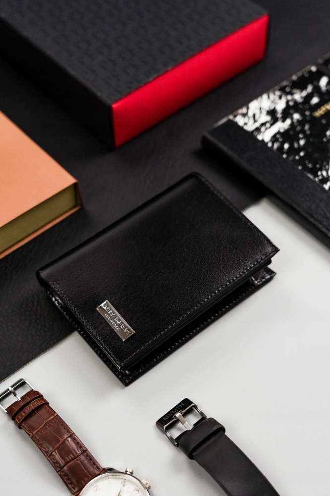 Duży portfel męski bez zapięcia wykonany ze skóry naturalnej - Peterson - obrazek 3