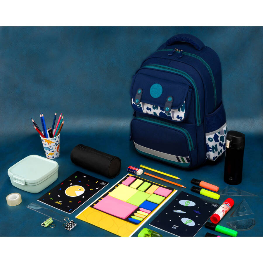 Granatowo-zielony plecak szkolny z miejscem na laptopa - Peterson - obrazek 15