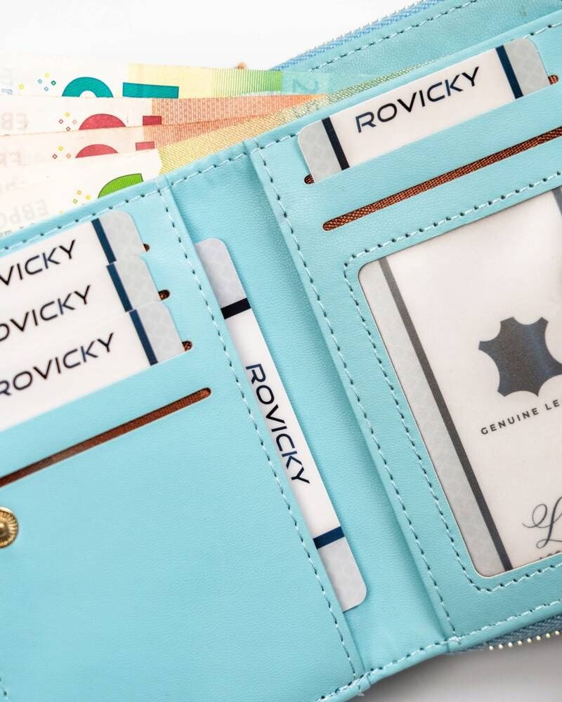 Pojemny portfel damski w kolorze błękitnym zamykany zatrzaskiem i suwakiem - Rovicky - obrazek 7